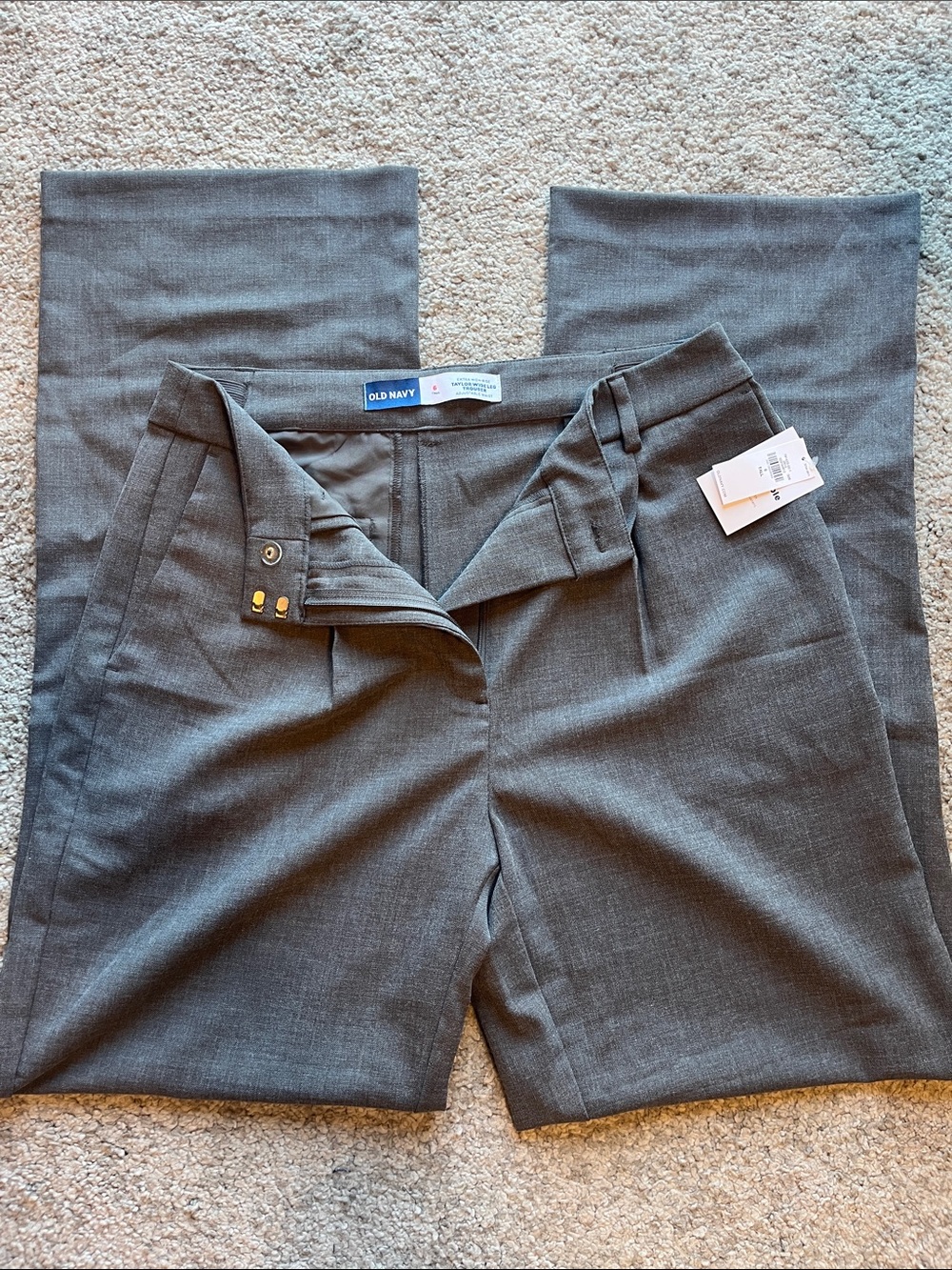 Old Navy Charcoal Gray Women's Dress Pants - Straight Leg